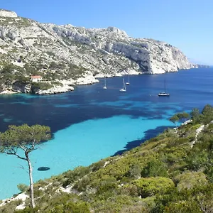 6ème Vauban élégant T3 6 Couchages 2 Marseille