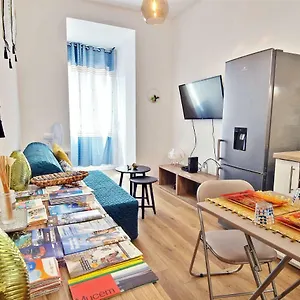 Appartamento Beautiful Flat In Vieux Port, Marsiglia